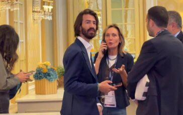 Leonardo Maria Del Vecchio a Cernobbio Luxottica Auspico cambio di strategie e nuova fase 364x230