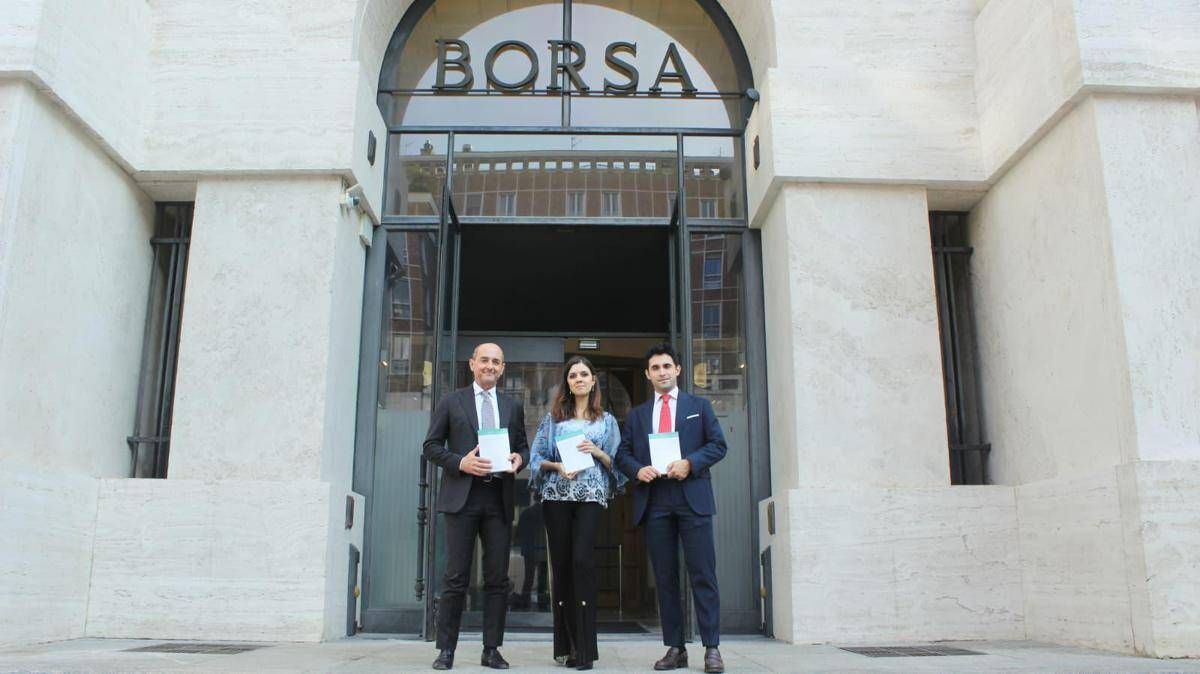 Libri, presentato a Milano 'La Finanza nei contratti di acquisizione'