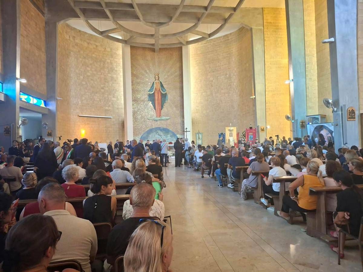 Lorena Isceri's funeral in Squinzano drew a crowd: "We're here to share a piece of this family's grief."