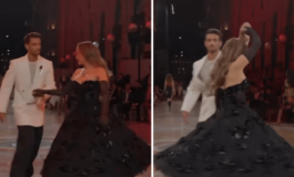 Lorenzo Musetti al Vogue World Milano 2026 sfila con. Jennifer Lopez Il video 265x160