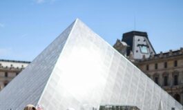 Louvre appendono due quadri nella sala della Gioconda. Arrestati due tedeschi Stavamo scherzando 265x160