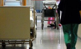 Lucca morta dopo intervento al femore indagati quattro medici dellospedale San Luca 265x160
