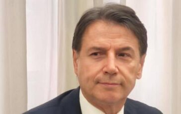 M5S ecco 20 punti per il programma Inviare armi allUcraina allontana la pace 364x230