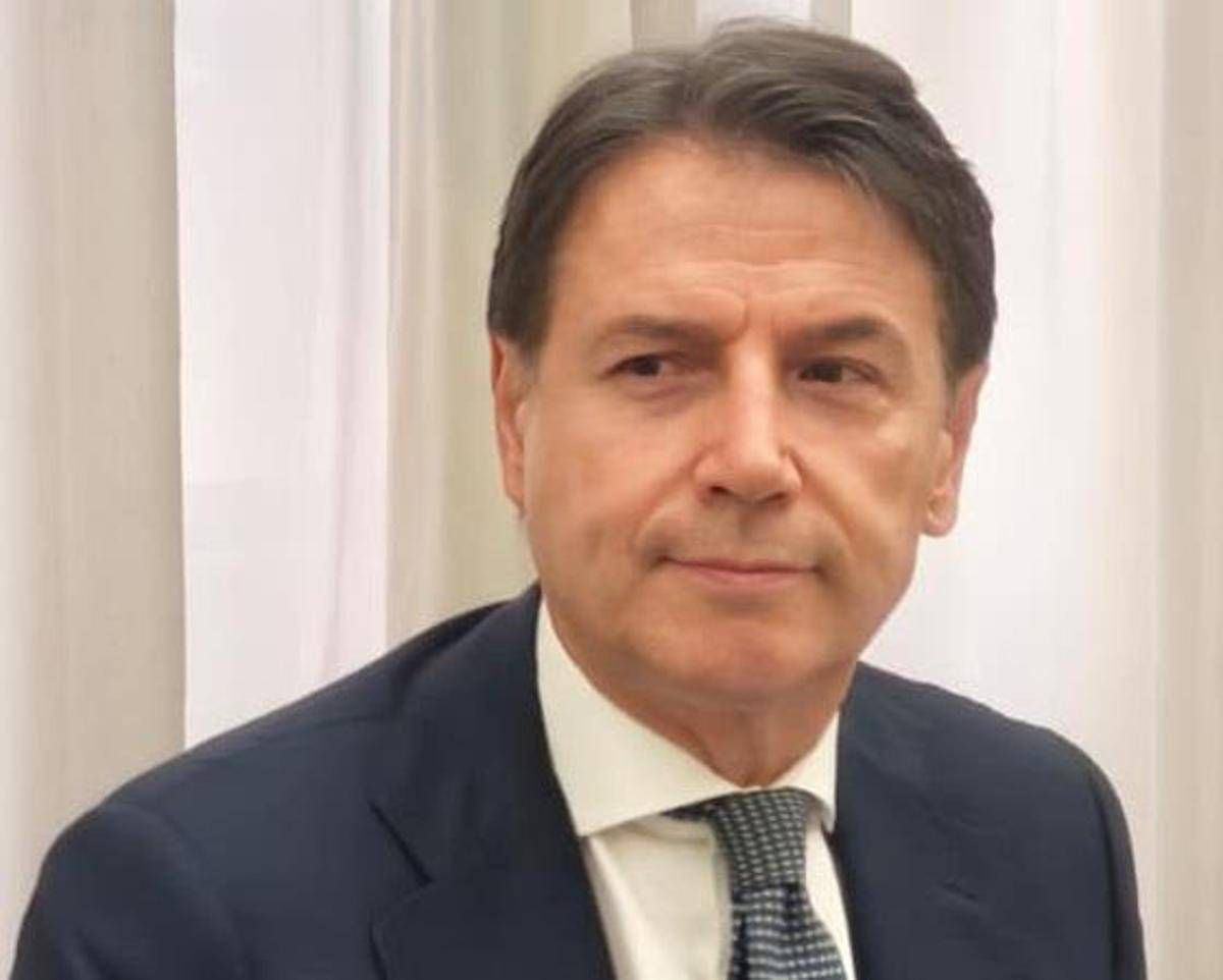 M5S, ecco 20 punti per il programma: "Inviare armi all'Ucraina allontana la pace"