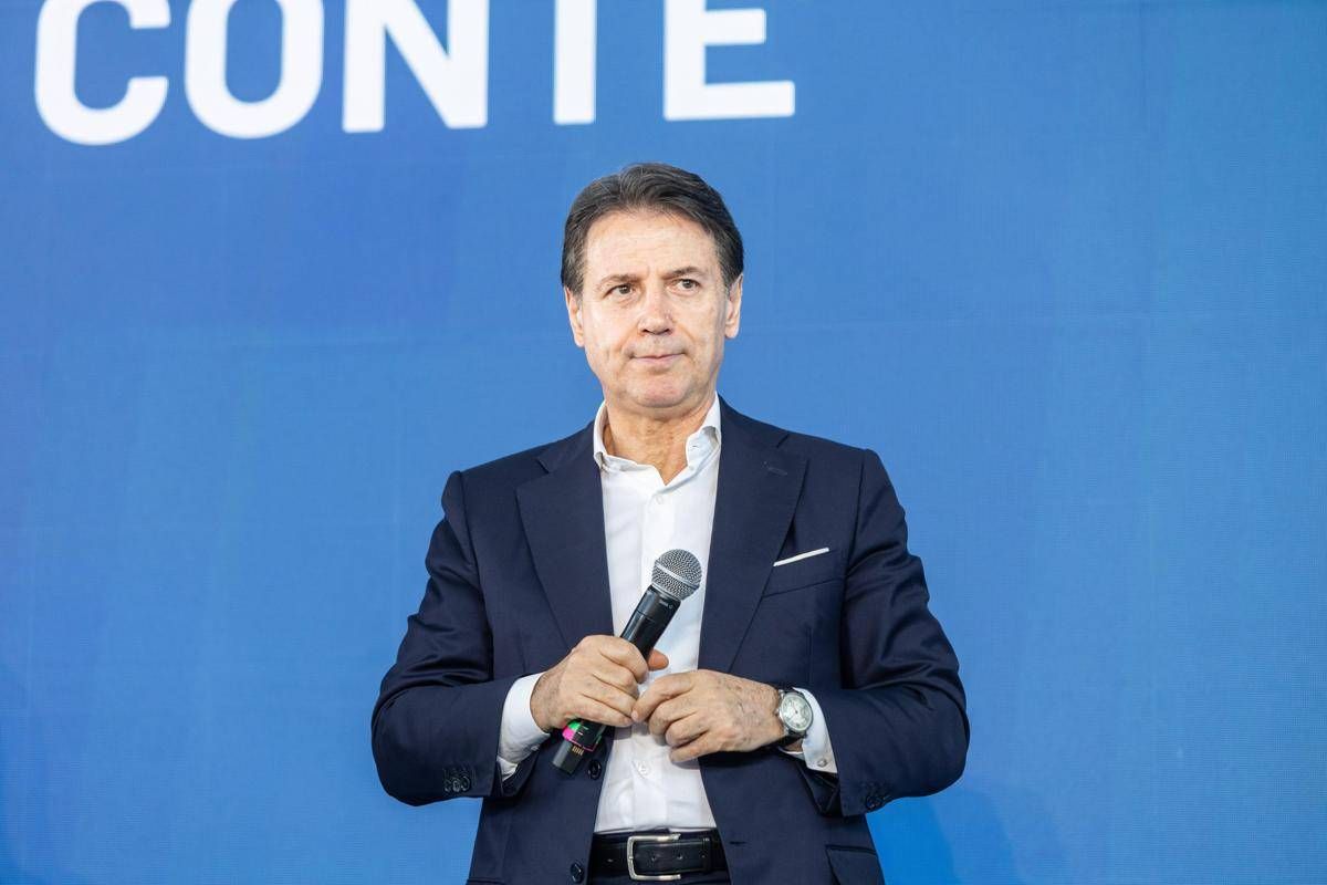 M5S, la base approva il programma in 20 punti: "L'invio di armi all'Ucraina allontana la pace"