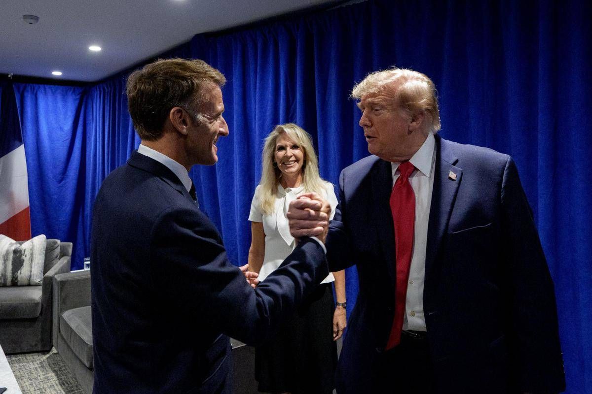Macron vede Trump: "Colloqui costruttivi su Ucraina e Mar Rosso". Oggi il tycoon incontra Zelensky