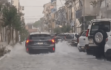 Maltempo in Toscana bomba dacqua su Empoli 43 mm in mezzora strade come fiumi 364x230