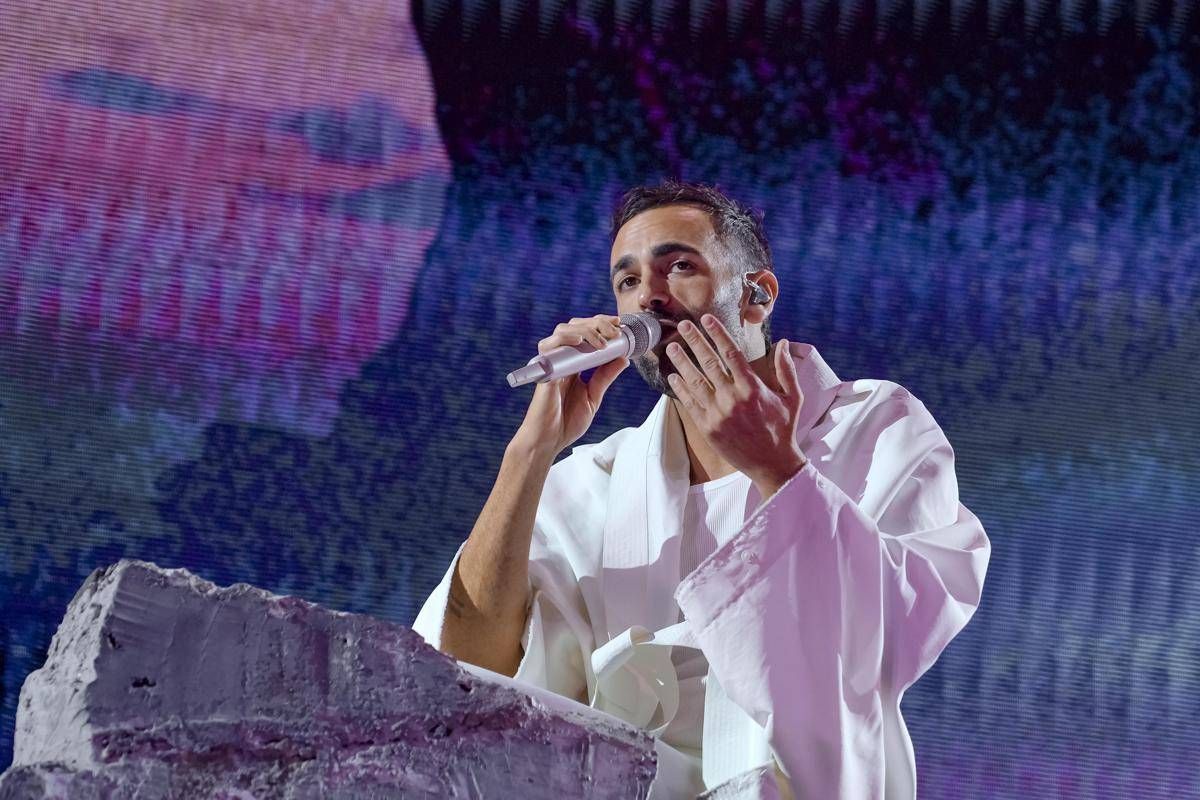 Marco Mengoni apre 'Allo Sbagliato', un locale di musica e comicità a Milano: "Sarà offline, no smartphone"