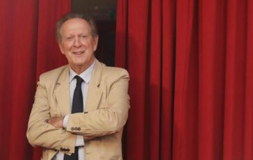 Memo Remigi ricorda Peppino Mazzullo Senza la sua voce Topo Gigio non sarebbe diventato un cult 364x230