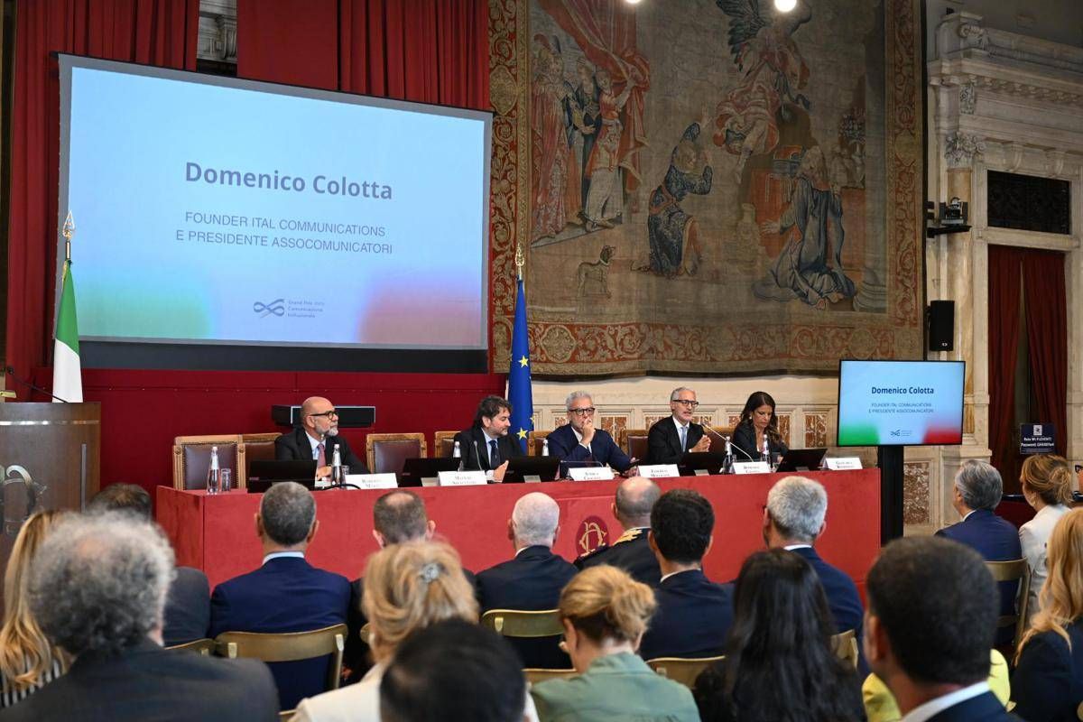 'Messaggi di alto valore civico', a polizia stradale premio comunicazione civica e sociale