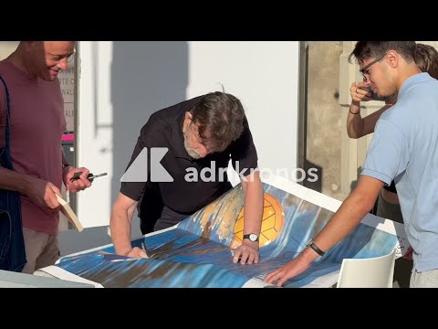 Moretti torna a Venezia dopo 37 anni, i fan lo accolgono tra selfie e autografi - Video