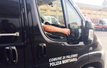 Nascosto nellauto di una donna per entrare in Italia 25enne tunisino muore sul traghetto verso Palermo 364x230