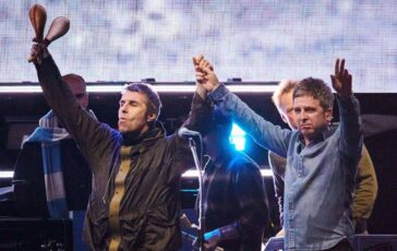 Oasis ee Rome sanadka 2027 laba riwaayadood bishii Luulyo ee jadwalka Qorraxda 2aad