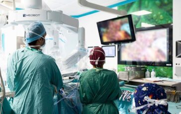 Per la prima volta in Italia rimossi un tumore del colon e uno della prostata in telechirurgia 364x230
