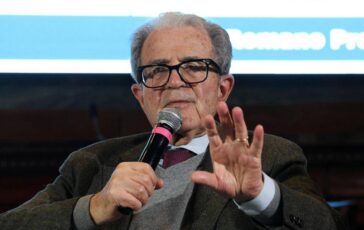 Prodi Meloni come Vannacci vuole Europa debole Ue finita se vince Afd 364x230