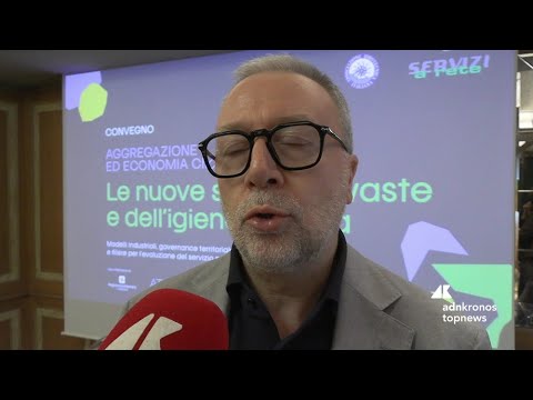 Rifiuti, Dadone: "Aggregare i Comuni per rendere più efficiente il servizio"