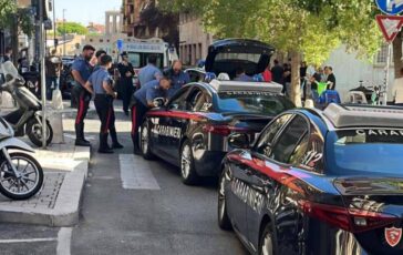 Roma donna accoltellata. Malore per laggressore avrebbe tentato un gesto estremo 364x230