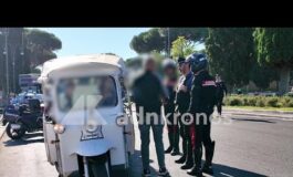 Roma invasa dalle golf car valanga di multe e patenti ritirate dopo i blitz dei carabinieri Video 265x160