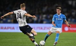 Serie A Napoli Bologna annullato il gol al 6 del rossoblu Theate Cosa e successo 265x160