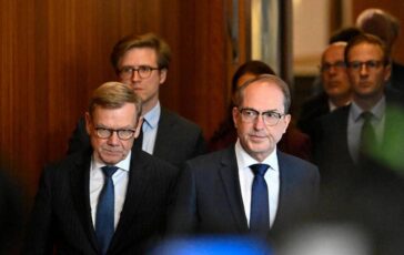 Siamo bersaglio di una guerra ibrida la Germania accusa la Russia per il drone esplosivo a Lipsia 364x230