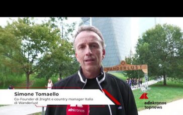 Sport Tomaello Wanderlust Evento in crescita yoga sold out a Milano 364x230