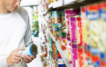 Spreco alimentare non basta guardare la data i 5 controlli prima di buttare il cibo 364x230