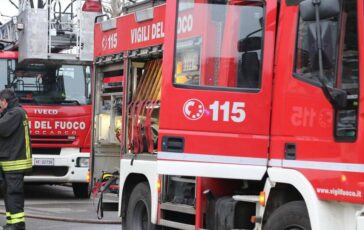 Tragedia in piazza Gae Aulenti a Milano 21enne precipita da 15 metri e muore 364x230