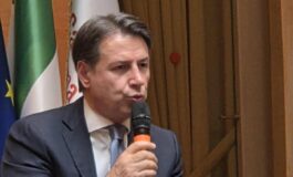 Ucraina Conte M5S non firmera un programma che preveda armi a Kiev 265x160