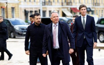 Ucraina Russia Witkoff e Kushner a Kiev. Zelensky Serve pace dignitosa 364x230