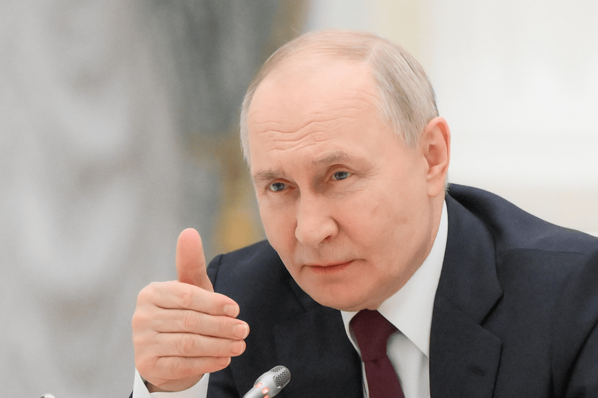 Ucraina, Zelensky chiede a Trump 'pacchetto invernale' di armi. Smentita l'ultima conquista di Putin