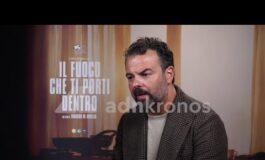 Venezia 83 Edoardo De Angelis Il fuoco che ti porti dentro e un amore che brucia e devasta 265x160