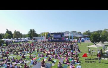 Yoga e mindfulness Wanderlust porta alla scoperta del Se. Boom di presenze a Milano 364x230