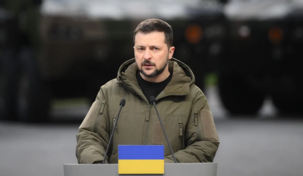 Aereo di Zelensky sfiorato da un drone: le parole del premier norvegese