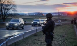 Arresti per sospetti esplosivi a Whelford, vicino alla base militare di Fairford