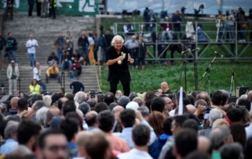 Le parole di Beppe Grillo nel podcast di Fedez