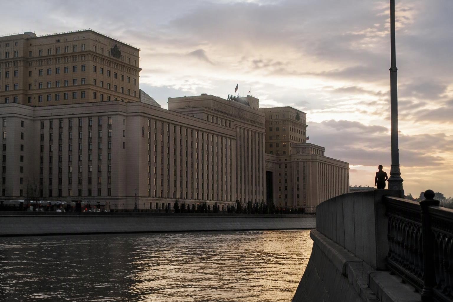 https://static.adhubmedia.com/notizie_it/wp-content/uploads/2026/09/bilancio-2027-difesa-record-e-tasse-progressive-per-i-ricchi-in-russia-az-1790642298.jpg