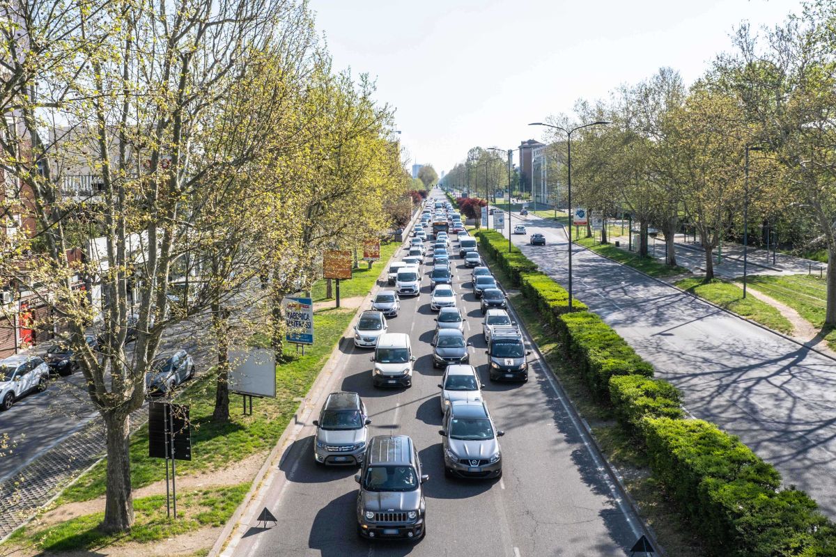 Bollo abolito nel 2027, quali auto e moto rientrano e quali restano escluse