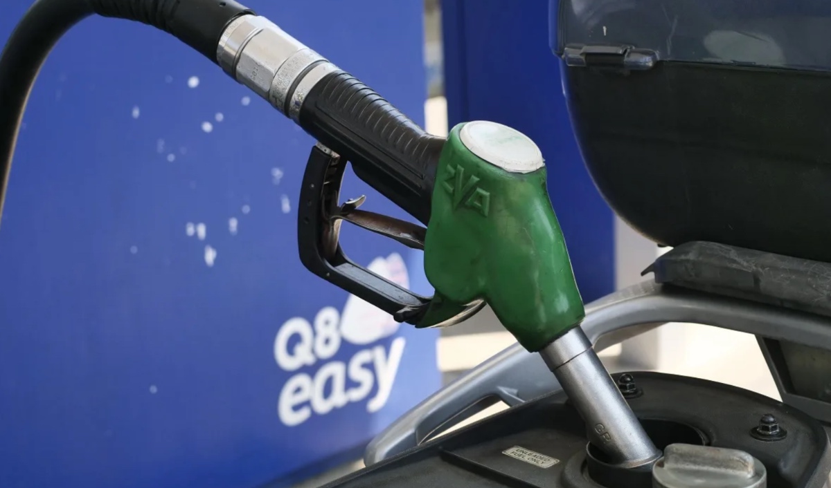 Carburanti, continua il caro prezzi di diesel e benzina: l'allarme del Codacons