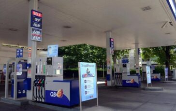 001-colosso-petrolifero-adotta-medesima-strategia-concorrenti