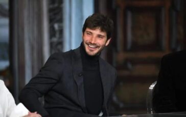 Stefano De Martino è andato al concerto di Emma Marrone
