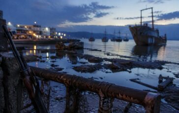 Conflitto in Yemen: gli Houthi conquistano Mokha e minacciano il Bab al-Mandeb