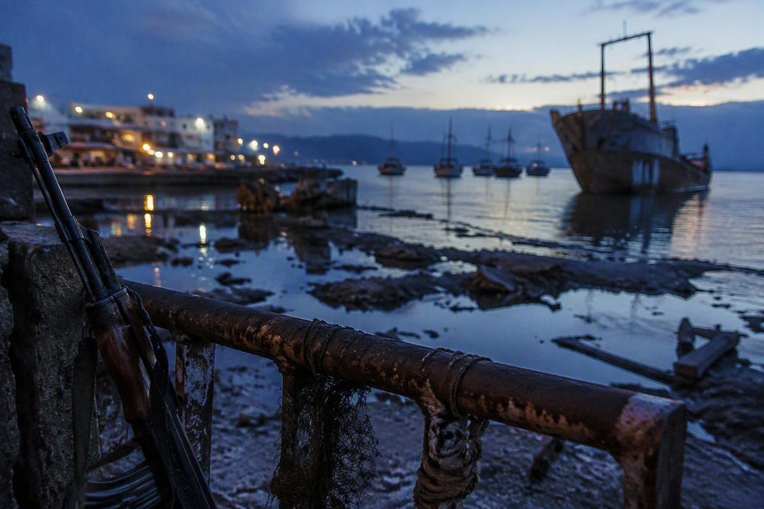 https://static.adhubmedia.com/notizie_it/wp-content/uploads/2026/09/conflitto-in-yemen-gli-houthi-conquistano-mokha-e-minacciano-il-bab-al-mandeb-az-1789216270.jpg