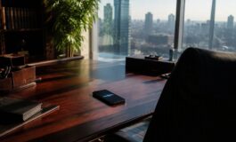 Cybertruffe vocali: come l’AI inganna giovani e manager