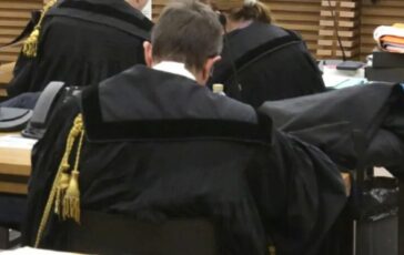 001-scoperta-genitori-comportamenti-non-consoni-ragazzina-età