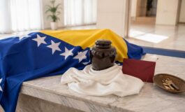 Aaska Mladic: Bosnia oo shaqaalihii safaaradda kala baxday Serbia