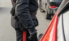 Ragazzo di 20 anni ai domiciliari: danneggiamenti e furto d'auto
