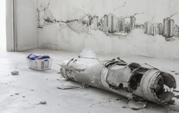 Houthi lancia missili su Riyadh, Yanbu e blocca drone vicino a Mecca
