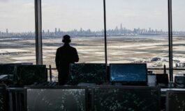Incidente al sistema di traffico aereo colpisce Newark, LaGuardia e JFK