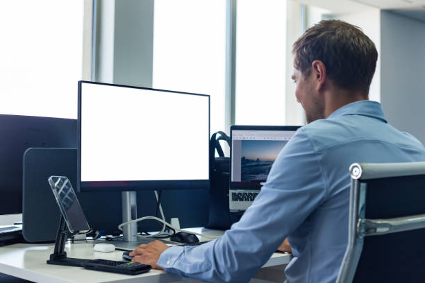 https://static.adhubmedia.com/notizie_it/wp-content/uploads/2026/09/istockphoto-1498456259-612x612-1.jpg