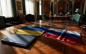 Kushner e Witkoff a Kyiv per colloqui di pace con Zelenskiy
